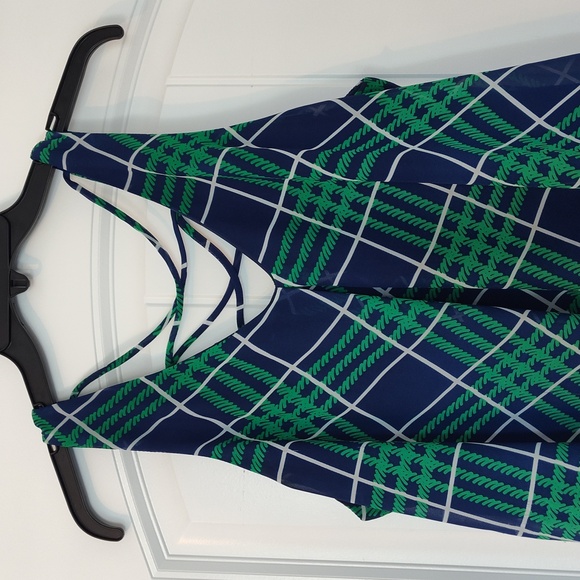 C Apparel Dress - Picture 3 of 9